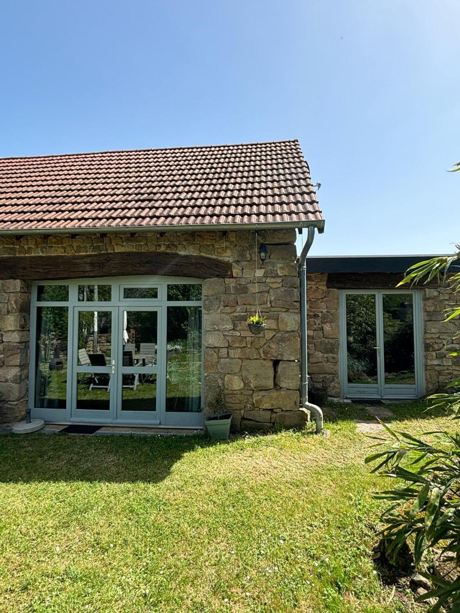 Gentilhomme Villa La Vineuse sur Fregande Exterior photo